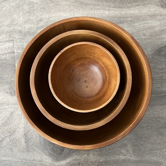 🌟HOST PICK🌟 HANDMADE nesting wooden Jamaican bowls - (3) - Picture 3 of 4